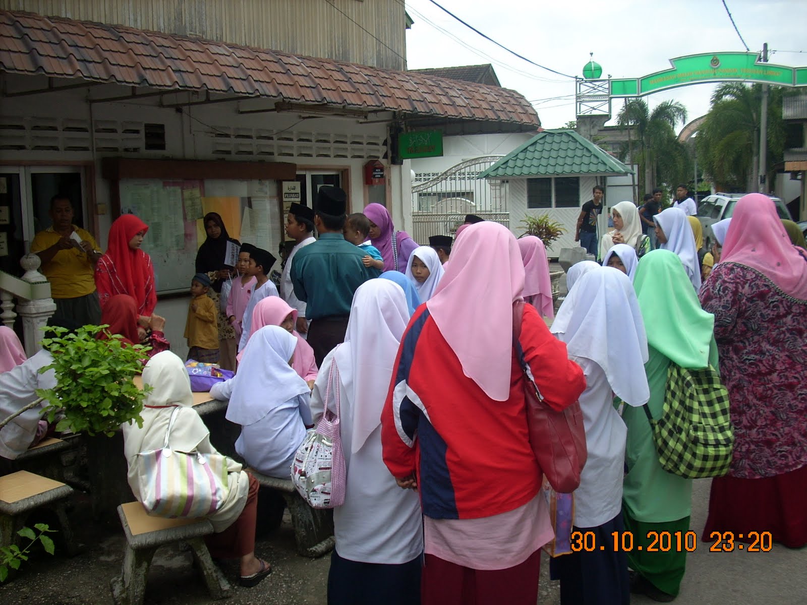 Pusat Pembangunan Pondok Bhd: Rombongan Sekolah Rendah ...