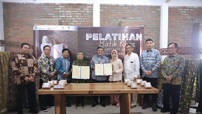 Kembali Latih Warga Membatik, Bupati Serang Komitmen Jaga Budaya
