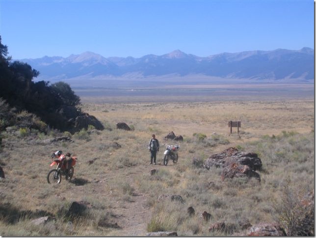 LEADORE RIDE0005 ROCKY CANYON