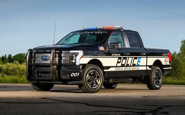 Ford presenta una F-150 Lightning especial, su primera pick-up eléctrica policía