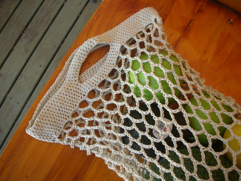 Crocheted Bag Tutorial: Hexagon Stitch