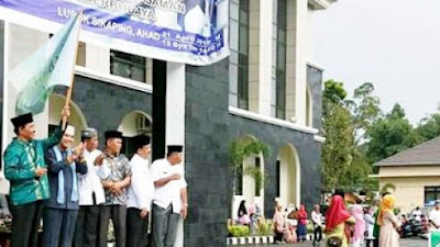 Ribuan Santri di Kabupaten Pasaman Ikuti Pawai Akbar Khatam Al Qur’an 