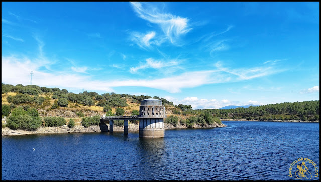 Embalse de El Villar Embalse de El Villar