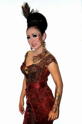 model kebaya terbaru