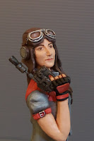 action figure ragazza con pistola statuina personalizzata cosplayer personaggio film orme magiche