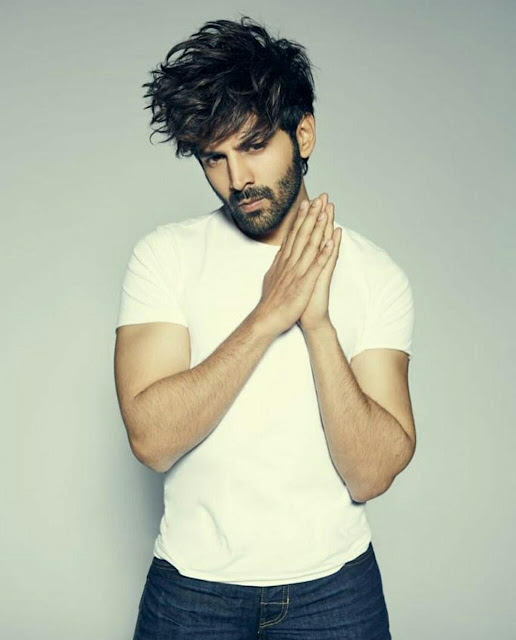 Kartik Aaryan HD Wallpaper