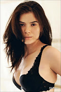 Urvashi (Tamil Hot Actress Biography Hot Photos Videos Wallpapers 2011)