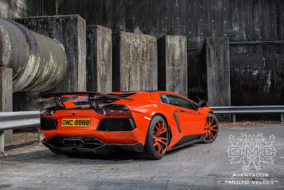 Lamborghini Aventador LP900-4