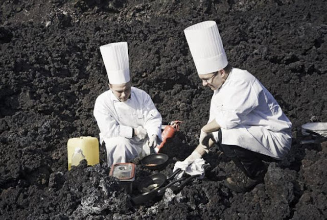 Lunch in Volcano