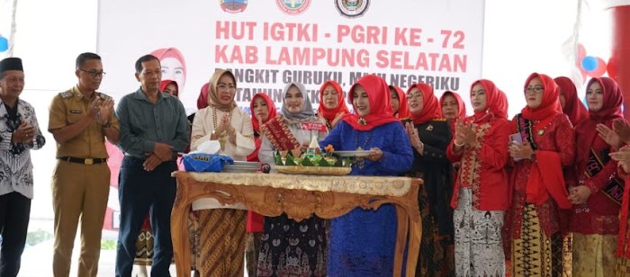 HUT IGTKI PGRI Ke-72 Kab. Lampung Selatan, BUNDA PAUD Ajak Guru Swasembada Sekolah