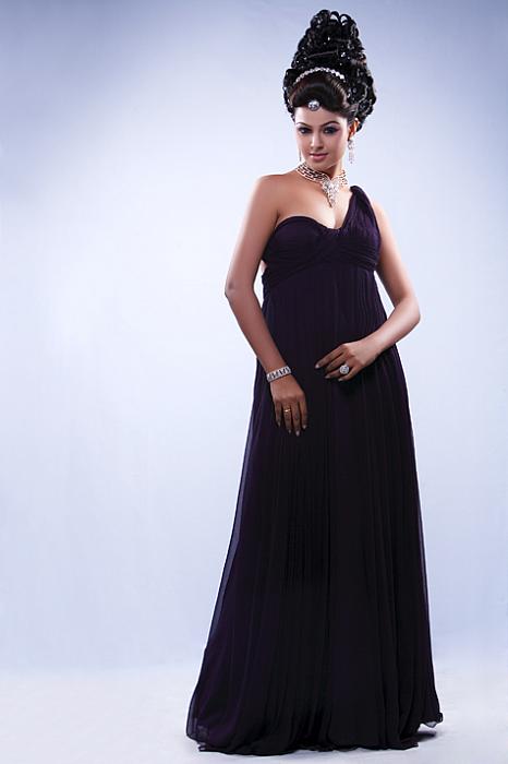 Monal Gajjar Actress Hot photo Stills navel show