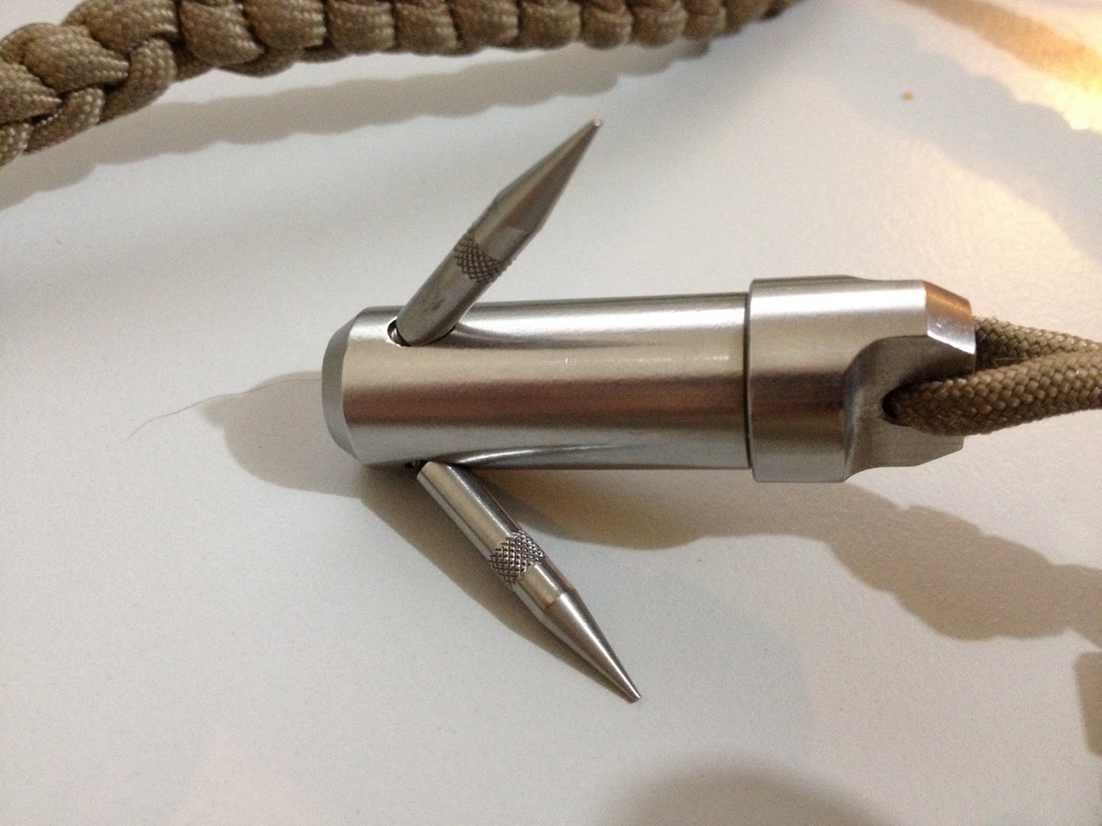ApocalypseEquipped: Review: CountyComm Micro Grappling hook