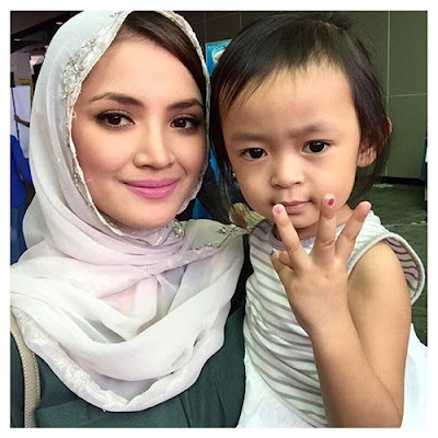 Nur Fazura Bakal Bertudung Sepenuhnya