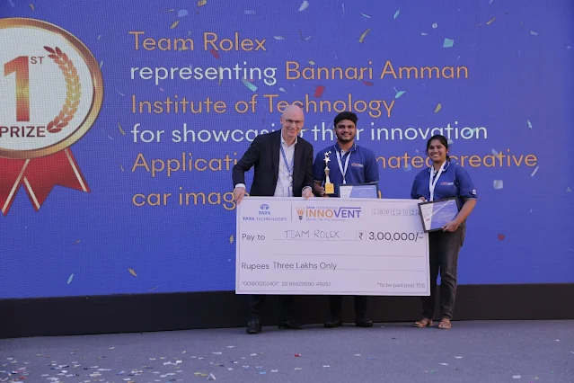 The winning team Rolex from Bannari Amman Institute Of Technology, Erode, Tamil Nadu