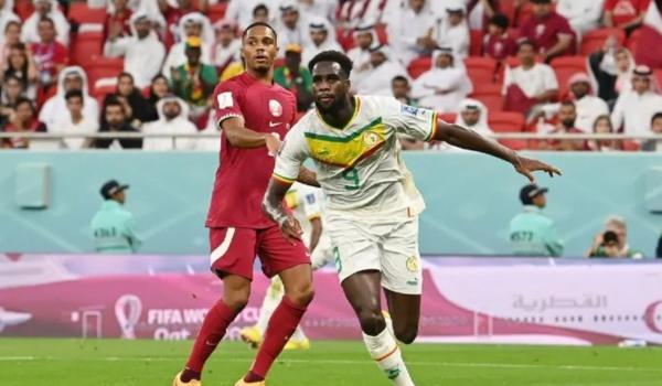 السنغال تحقق أول فوز لإفريقيا بالمونديال وتجعل تأهل المنتخب القطري المضيف شبه مستحيل