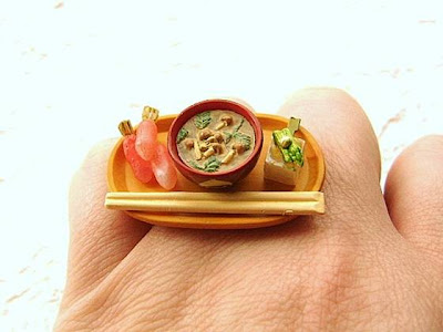 Creative Delicious Dishes in Fingers Seen On www.coolpicturegallery.us