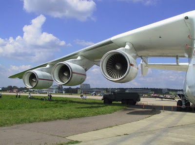 The World’s Heaviest and Largest Jet Seen On www.coolpicturegallery.net