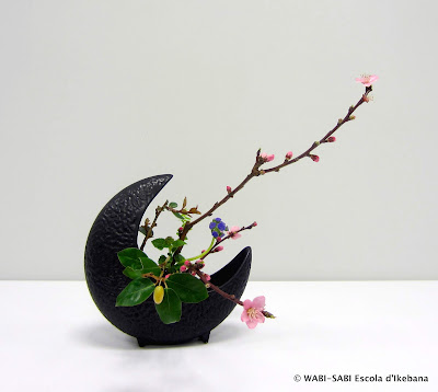 Ikebana-Jiyuka-Freestyle-Moon