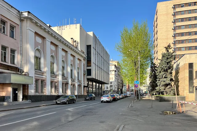 Васильевская улица, бывший Центральный дом кино