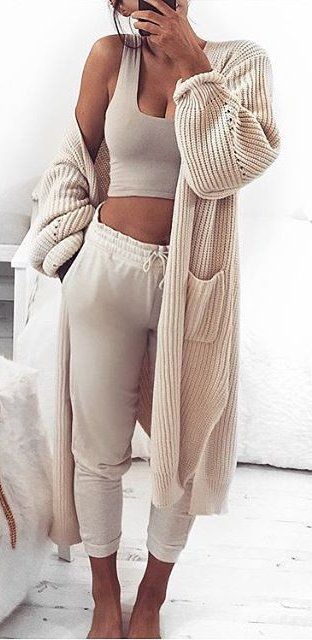 All nude everything / knit cardi + crop top + pants