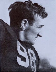 Football star Tom Harmon enlisted in the USAAF on 26 March 1942 worldwartwo.filminspector.com