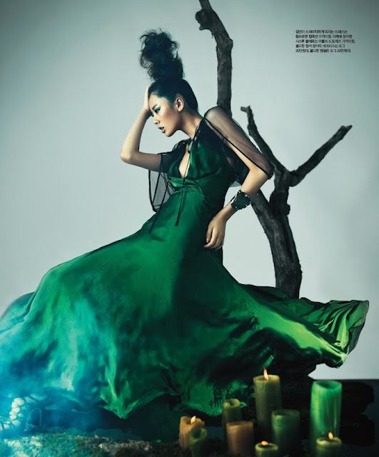 Wicked Green : Stephanie Lee by Kim Je Won for Singles Korea Magazine, August 2011