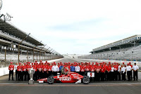 [Scott Dixon campeón IndyCar 2008 - fotos www.scottdixon.com y www.chipganassiracing.com]