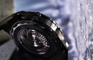 The collision of classic and material-Omega Seamaster Dark Black Dial Watch Replica