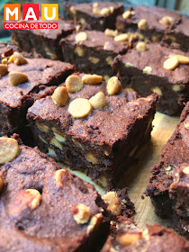 mau cocina de todo receta brownies con chispas de peanut buter crema de cacahuate