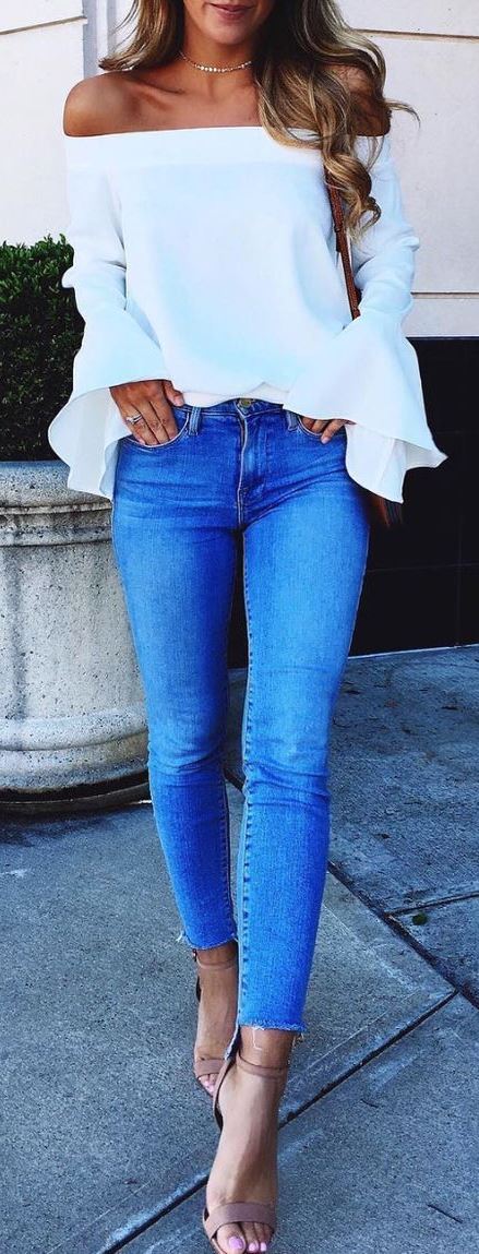 fashion trends outfit idea: white top + skinny jeans