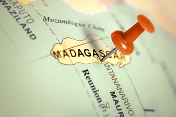 Alerta sanitário em Ankazobe: surto  de peste pneumônica causa quatro mortes em Madagascar