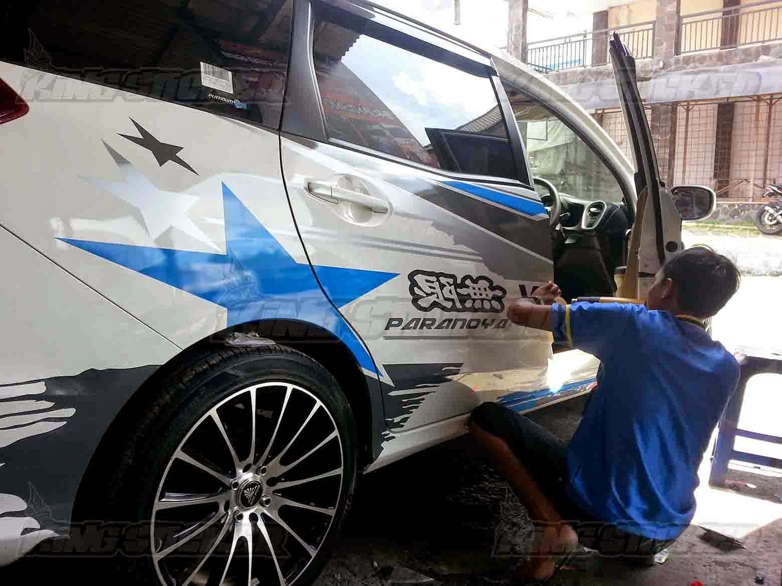 Kumpulan Modifikasi Stiker Mobil Honda Mobilio Terlengkap