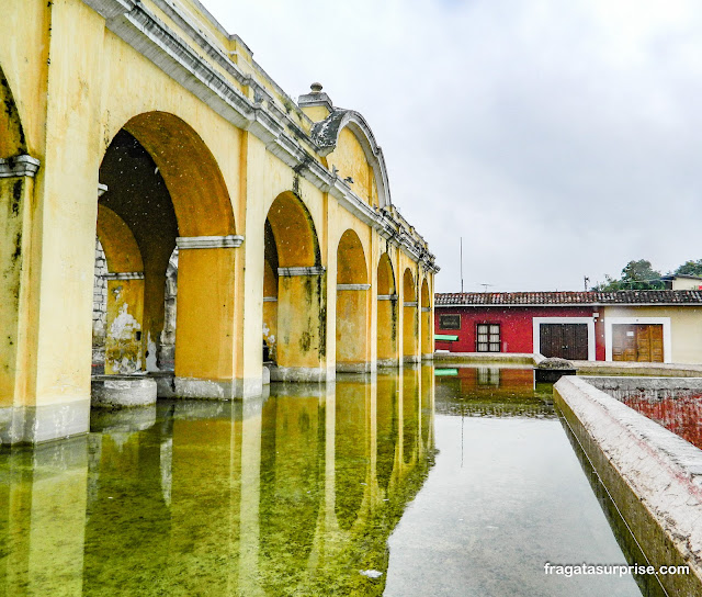 Lavanderia pública da época colonial em Antigua Guatemala