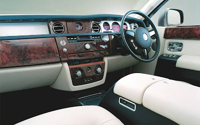 Rolls Royce Phantom 2009 - Cockpit Interior