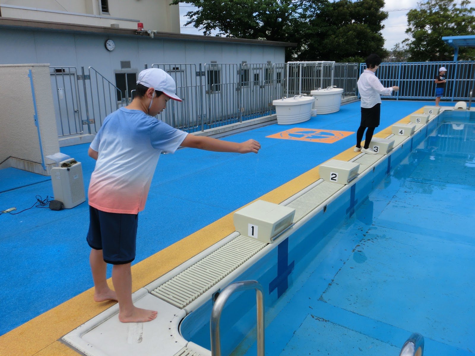 千葉県市川市立稲越小学校のニュース プール開き