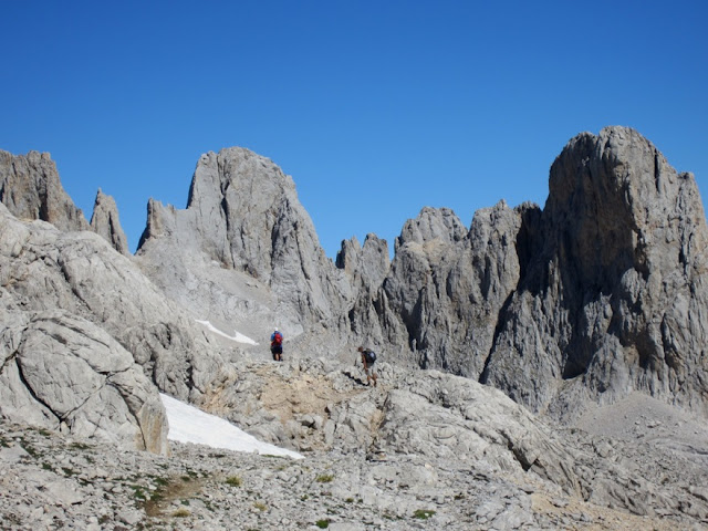 Campanarios Picos de Europa, Picos de Santa Ana