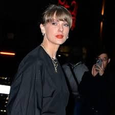 Taylor Swift’s Fame Precedes Her During Nobu Outing With Brittany Mahomes