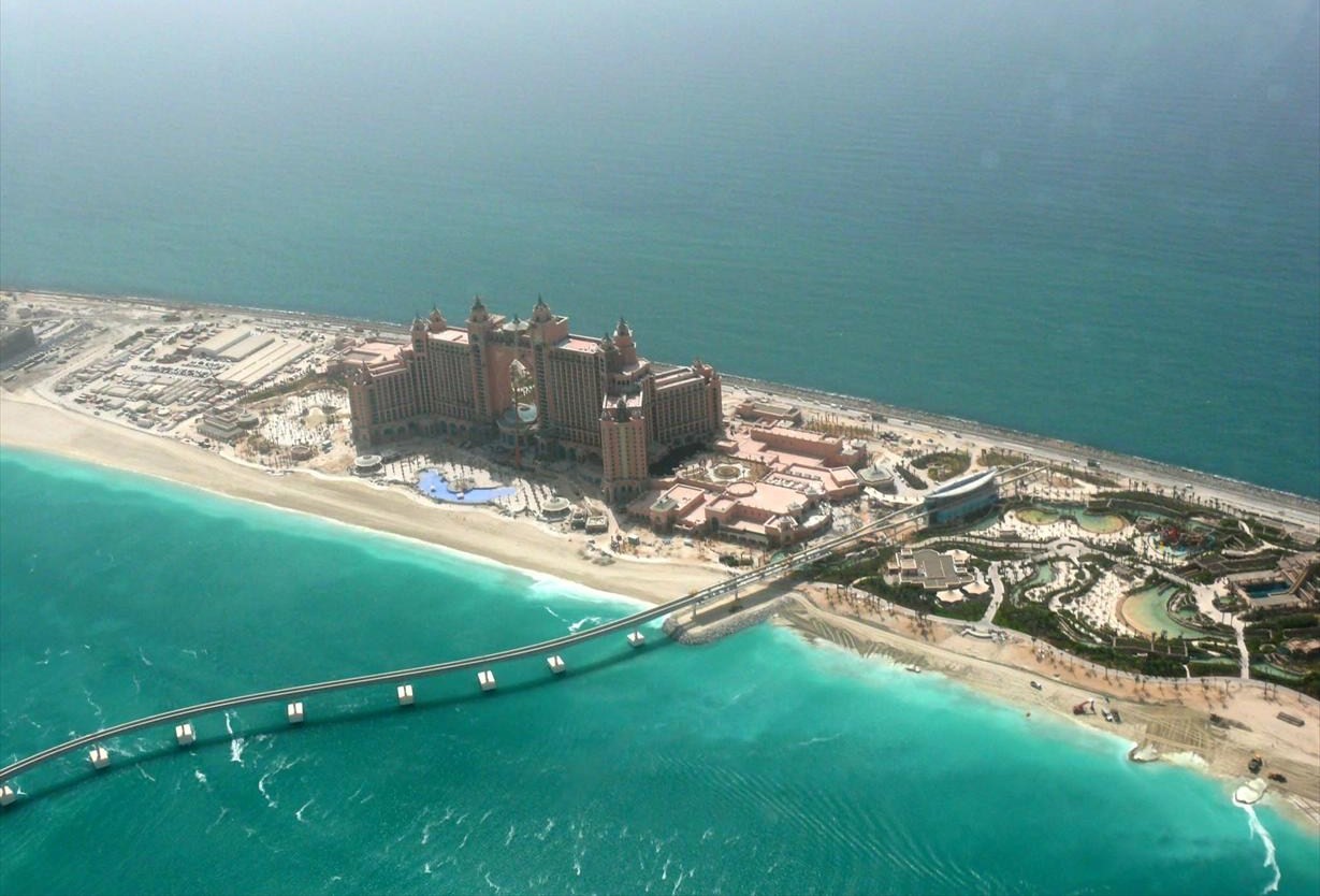 All about Middle East Gulf and iDubaii Atlantis iPalmi 
