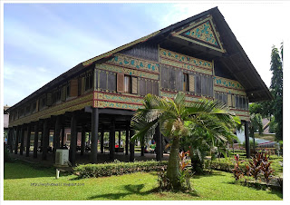 Bangga rasanya kita menjadi warga negara Indonesia tercinta ini Rumah Adat Tradisional Suku Daerah di 34 Provinsi