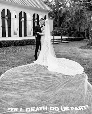 Hailey and Justin Bieber wedding photos