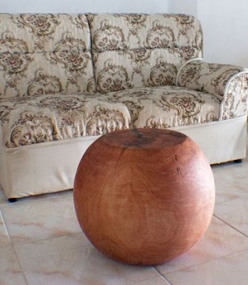 Unique oval wooden table(2)