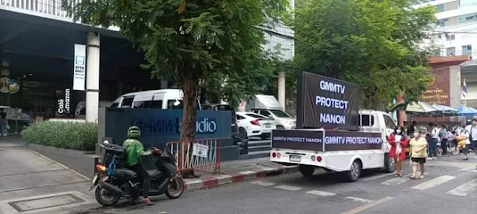 Tak Kunjung Angkat Bicara, Fans Nanon Korapat Geram Hingga Kirim Mobil Keliling Kota Minta Agar Nanon Segera Dilindungi