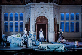 Richard Strauss: Ariadne auf Naxos - Laura Zigmantaite, Elizabeth Cragg, Lucy Hall - Opera Holland Park (Photo Robert Workman)