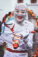 Праздничные костюмы народов Эквадора