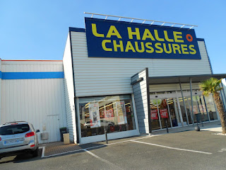   halles aux vetements, robe naf naf la halle, gémo chaussures, la halle soldes, la halle vetement femme, la halle paris, magasin la halle, vetement mode, vetement femme fashion