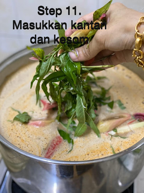 masukkan daun kantan dan kesom