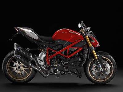 2011 Ducati Streetfighter S Red Color