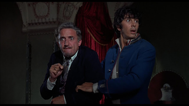 Frank Langella and Ron Moody in The Twelve Chairs
