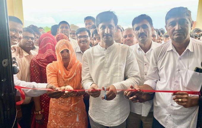 Paota News Capsule(jaipur gramin)-  वैदिक मंत्रोचार के साथ ग्राम पंचायत चौबाला में पंचायत भवन का फीता काटकर विधायक इंद्राज गुर्जर द्वारा हुआ लोकार्पण 