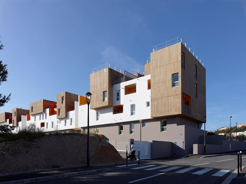 Edificio de Viviendas Vitrolles - MDR Architectes